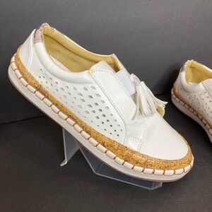 White Slip-On Tassel Shoes New w/ Storage Bag